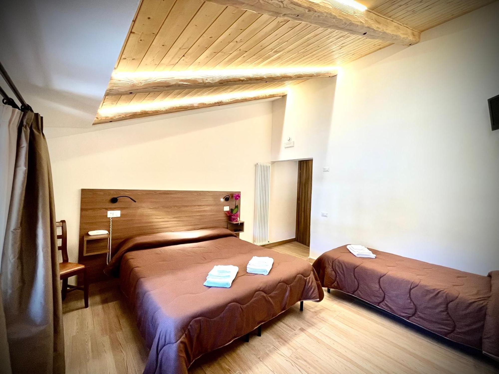 Hotel Pinguino Pescasseroli Kültér fotó